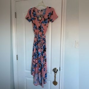 Pink blush maternity dress, small